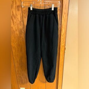STOREST Joggers Size Small